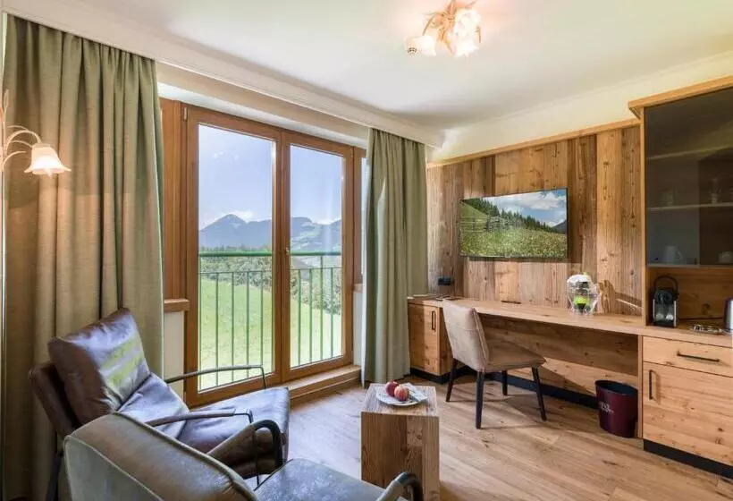Superior-sviitti, Waldfriede Der Logenplatz Im Zillertal
