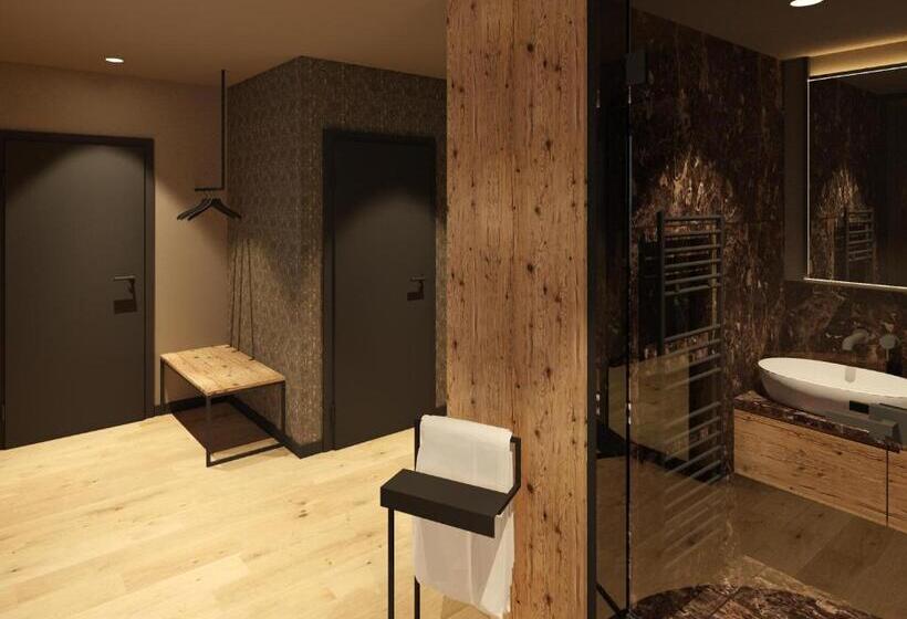 バルコニー付スイート, Waldfriede Der Logenplatz Im Zillertal