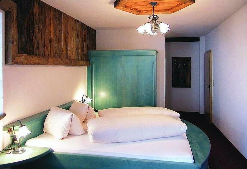 חדר סטנדרט לשלושה, Wirtshaus Zum Wiesejaggl