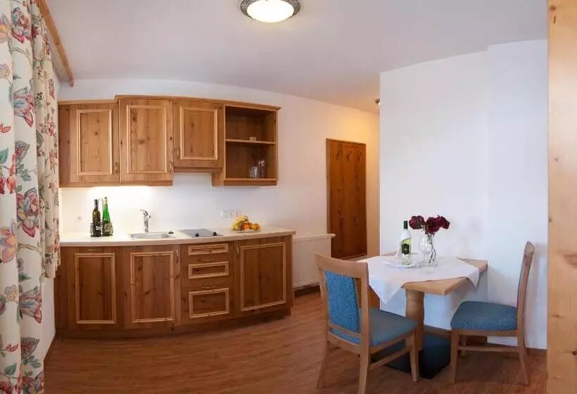 家族用アパートメント, Naturhotel Huettenwirt In Middle Of Nature