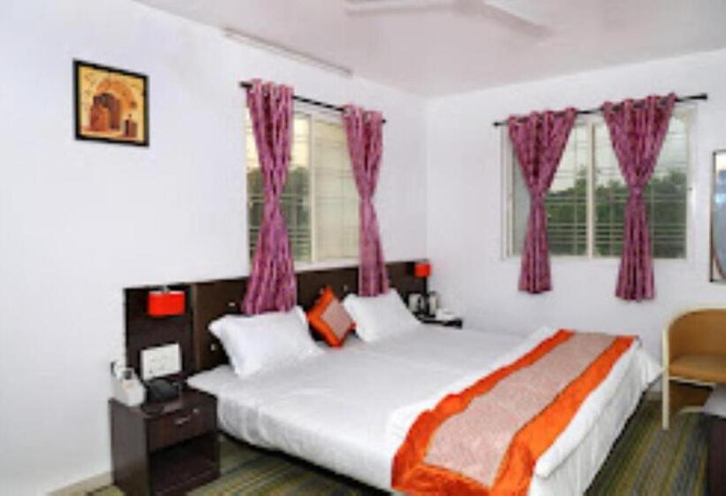 Номер Стандарт, Asian International Hotel, Sangli