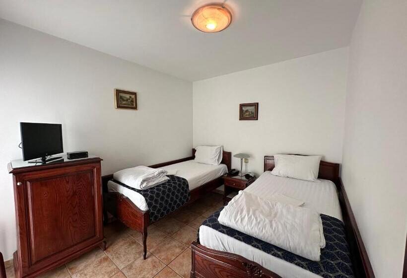 اتاق استاندارد با بالکن, Beatrix Lux