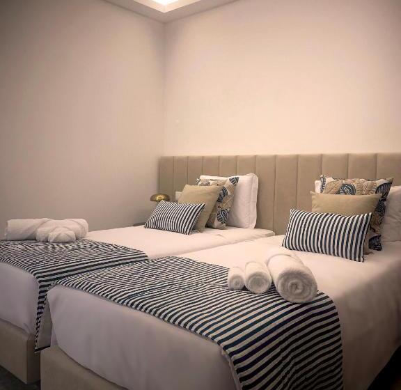 اتاق استاندارد, Blue Ancora