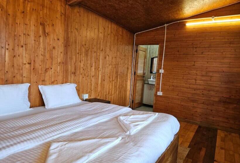 디럭스 룸, Himalayan Havenwood