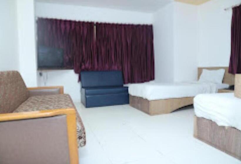 豪华房间, Kewal Inn Jalgaon