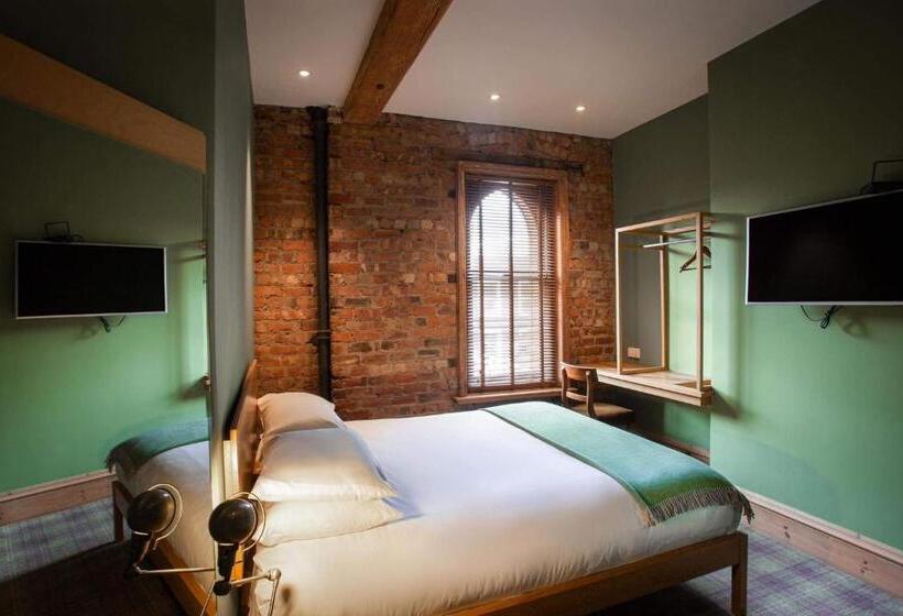 디럭스 룸, O Regans