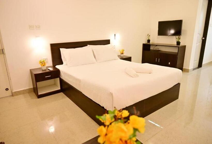 חדר דלוקס, Rsa Residency