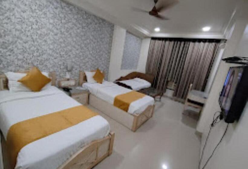 חדר דלוקס, Venus International