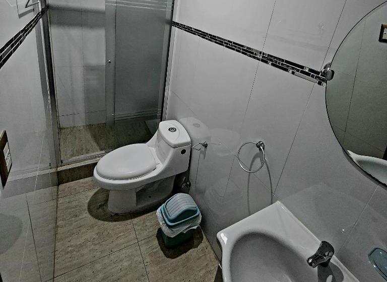 스탠다드 룸, Hostal Ostello Amadeus