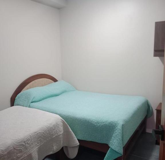 스탠다드 룸, Hostal Ostello Amadeus
