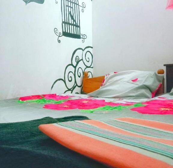 标准间, Sandaru Wave Surfing