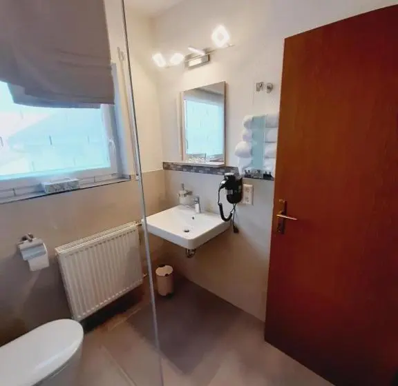 Standard-huone, Pension Dorfengel