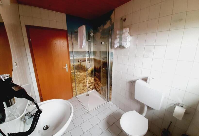 Номер Стандарт, Pension Dorfengel