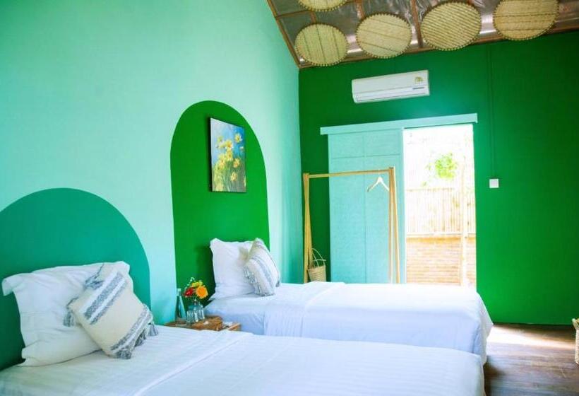 اتاق استاندارد با چشمانداز باغ, Lumiere Family Village Dong Tac