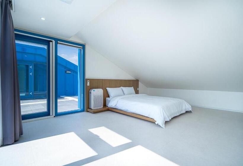 テラス付きスタンダードルーム, Yeosu Blueara Premium Pool Villa