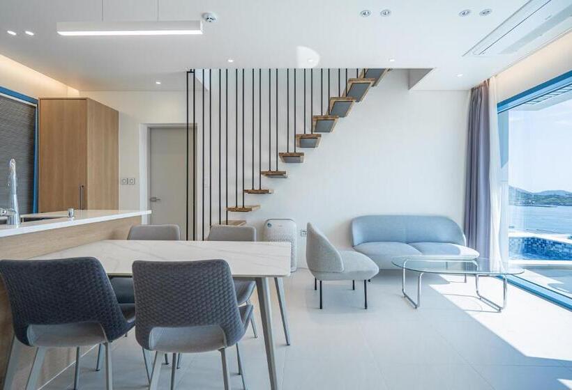 テラス付きスタンダードルーム, Yeosu Blueara Premium Pool Villa