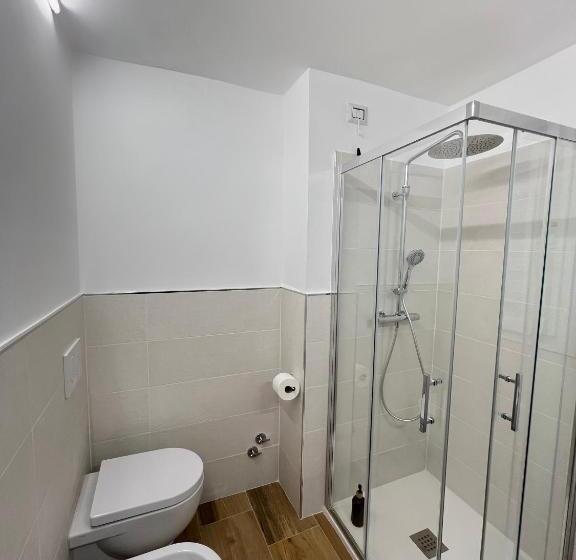 اتاق لوکس, B&b La Fontana Dei Cani