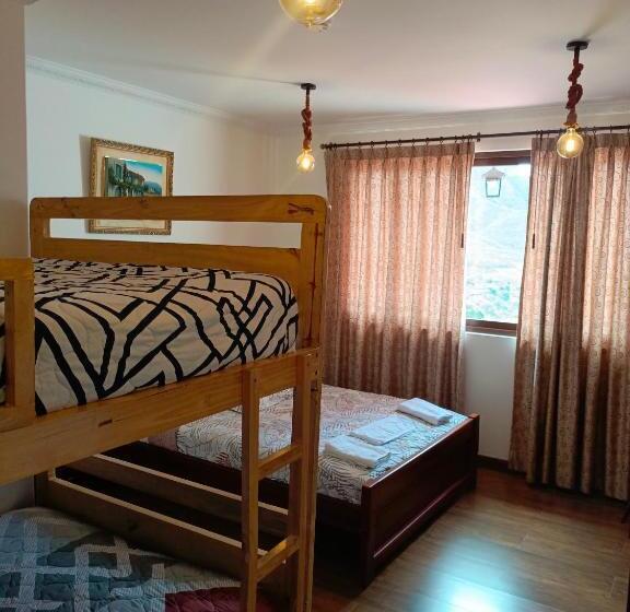 غرفة قياسية ثلاثية, Hosteria Piedra Dura