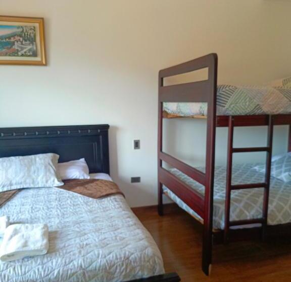 غرفة قياسية ثلاثية, Hosteria Piedra Dura