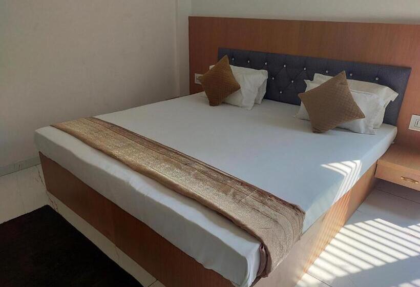 Номер Deluxe, Mahadev Paradise