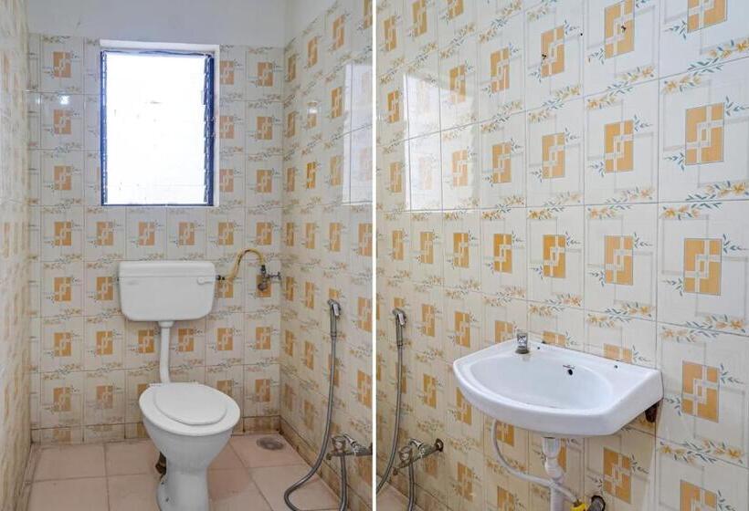 غرفة كلاسيكية ثلاثية, Oyo Sai Lodge