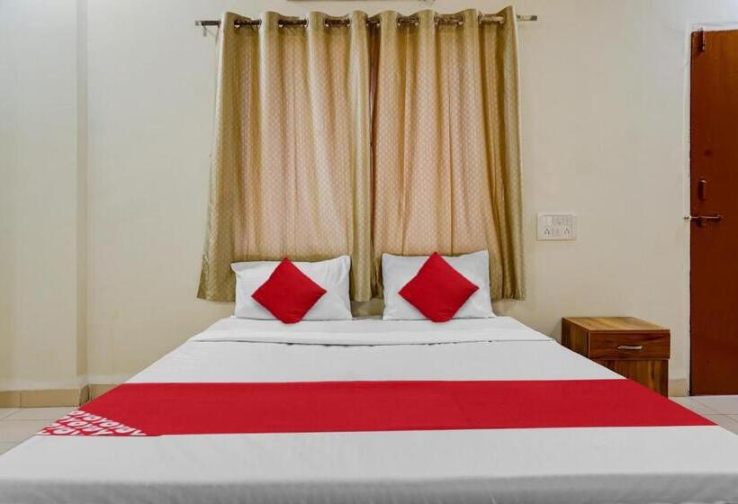 Трехместный Номер Классика, Oyo Sai Lodge