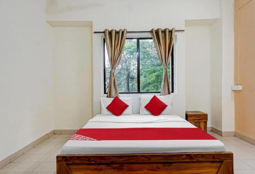 غرفة كلاسيكية ثلاثية, Oyo Sai Lodge