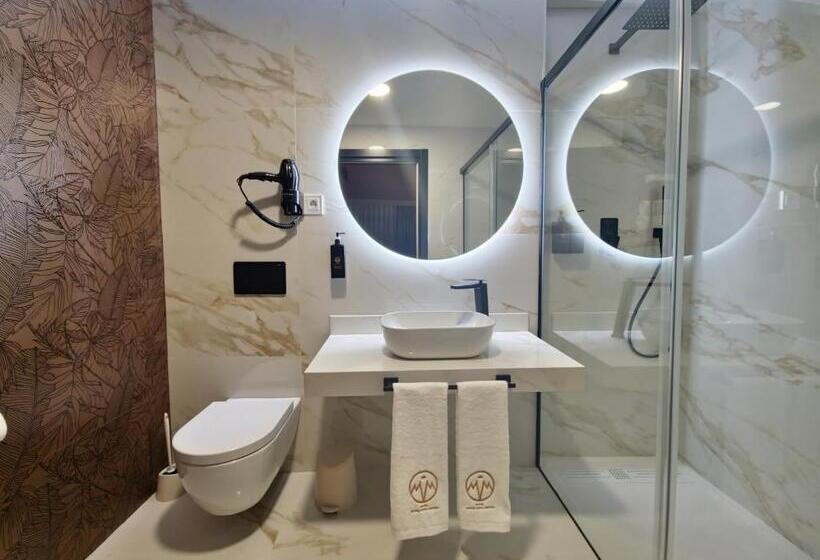 디럭스 스튜디오, Suites Moma Centro