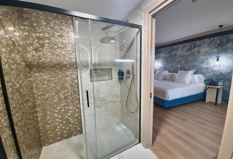 스탠다드 발코니 스튜디오, Suites Moma Centro