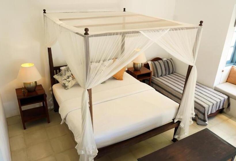 غرفة قياسية ثلاثية, Villa Apsara By Avant Garde