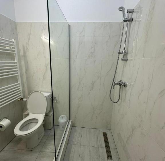 Номер Economy, Perdemi