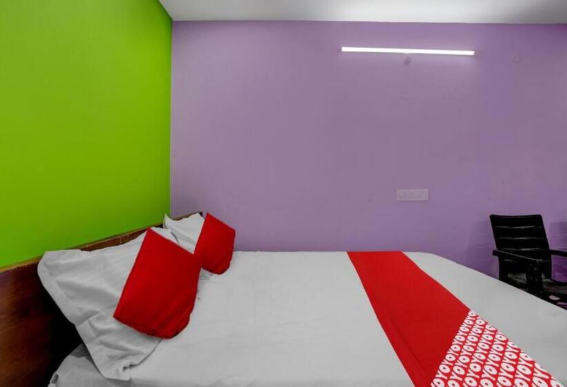 Трехместный Номер Классика, Oyo Hotel Vizvit Lodge