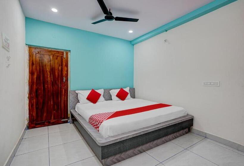 Трехместный Номер Классика, Oyo Hotel Vizvit Lodge