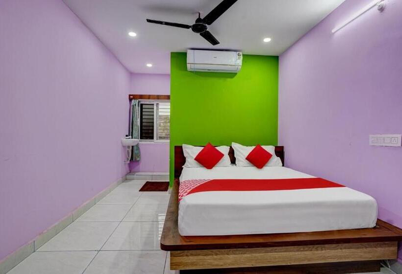 Трехместный Номер Классика, Oyo Hotel Vizvit Lodge