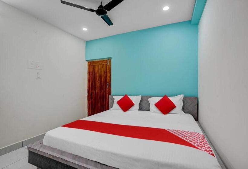 Трехместный Номер Классика, Oyo Hotel Vizvit Lodge