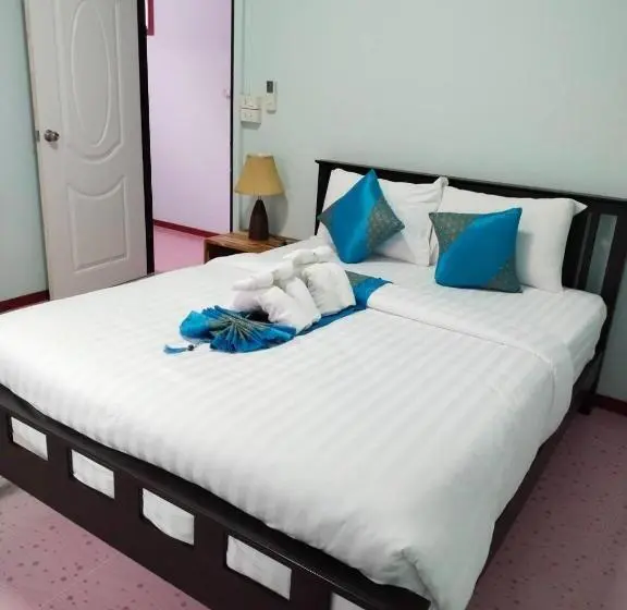 バルコニー付き１ベッドルームアパートメント, Palm Tian Homes A16