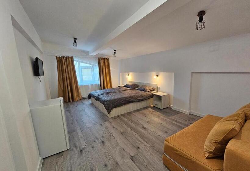 スタンダードトリプルルーム, Didi Apartament