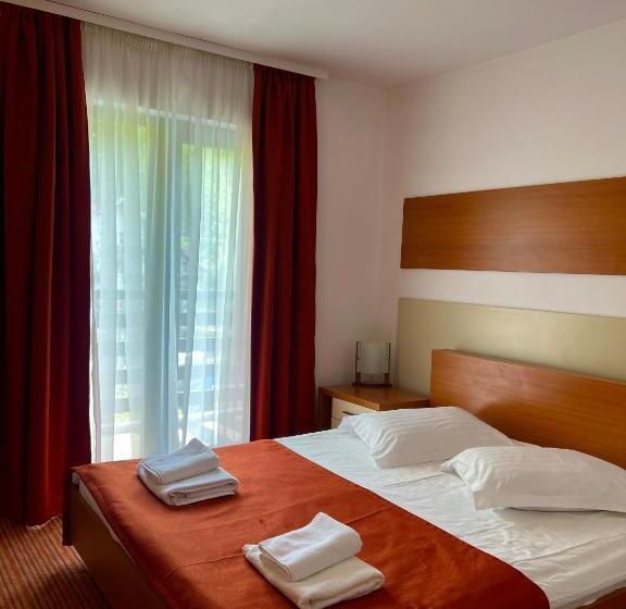 فيلا غرفة نوم واحدة, Pensiunea Rodis