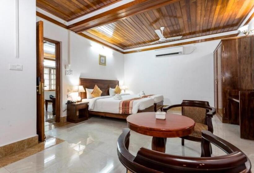 اتاق استاندارد, Zone Niathu By The Park, Dimapur