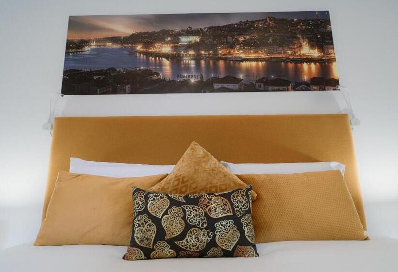 اتاق خانوادگی, Douro Garden & Rooftop Authentic Portuguese Guesthouse
