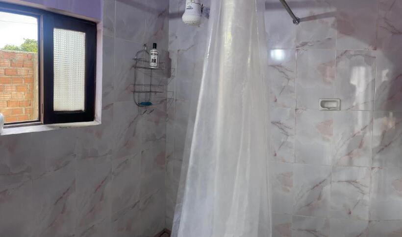 اتاق استاندارد با تخت بزرگ, El Pueblito