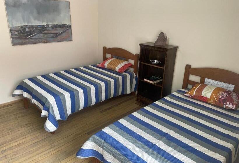 اتاق استاندارد, El Pueblito