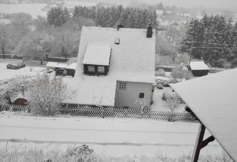 Pokój Standard Widok Góry, Breakfast In Bed