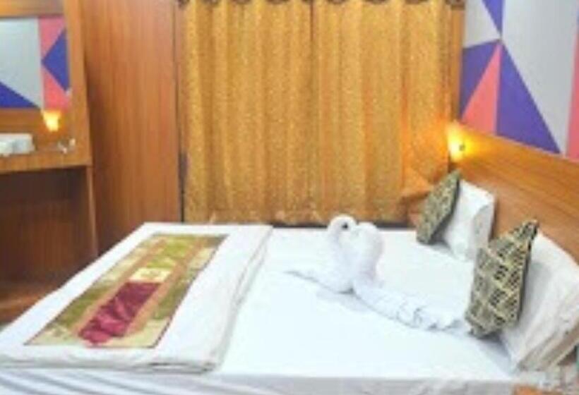 Номер Deluxe, E Square Jabalpur Mp