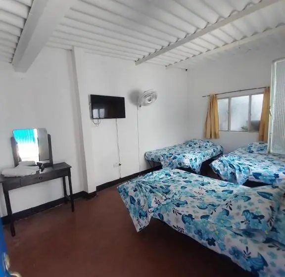 Standard Kolmen Hengen Huone, Guaipa