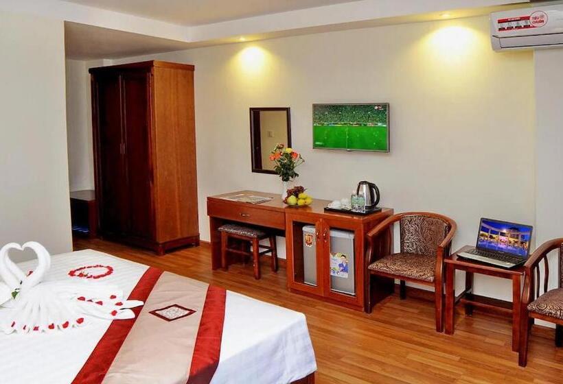 اتاق لوکس با تخت بزرگ, Khách Sạn Yes! Việt Nam   Verano