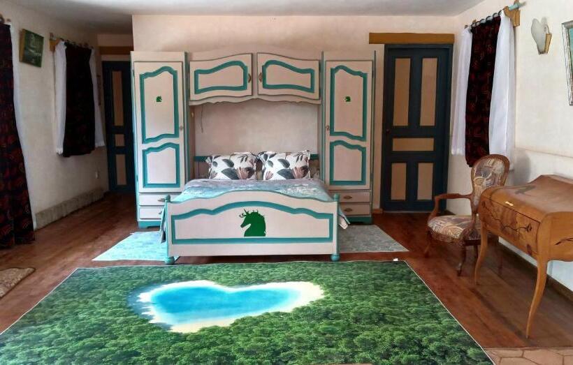 اتاق استاندارد, Le Castel Des Seigneurs