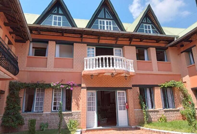 اتاق استاندارد, Le Castel Des Seigneurs