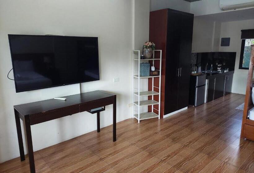 سوییت خانوادگی, Maclare Resort