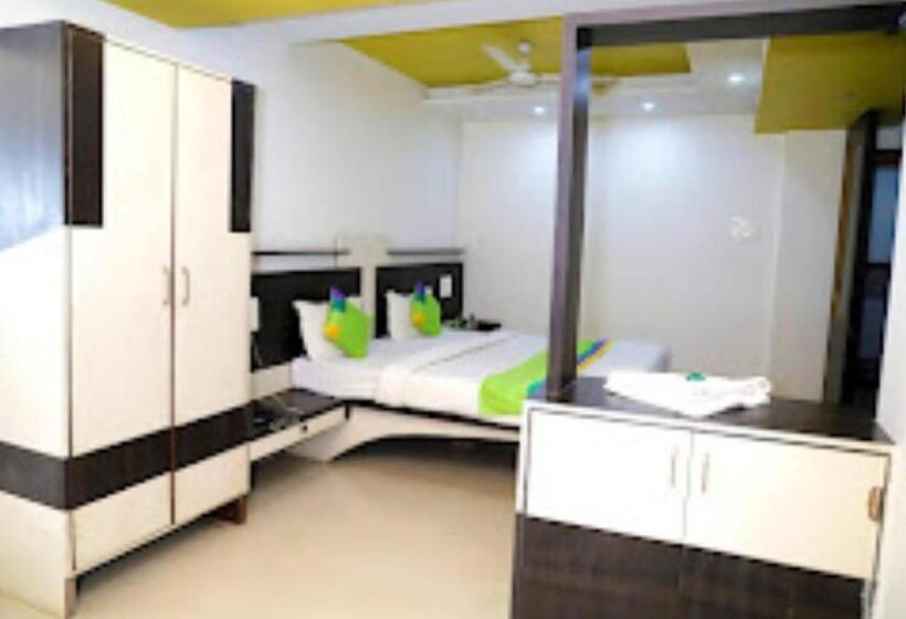 غرفة ديلوكس, Sachin Nashik